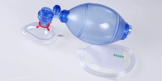 RESUCITADOR MANUAL PVC AMBU BAG WINNER